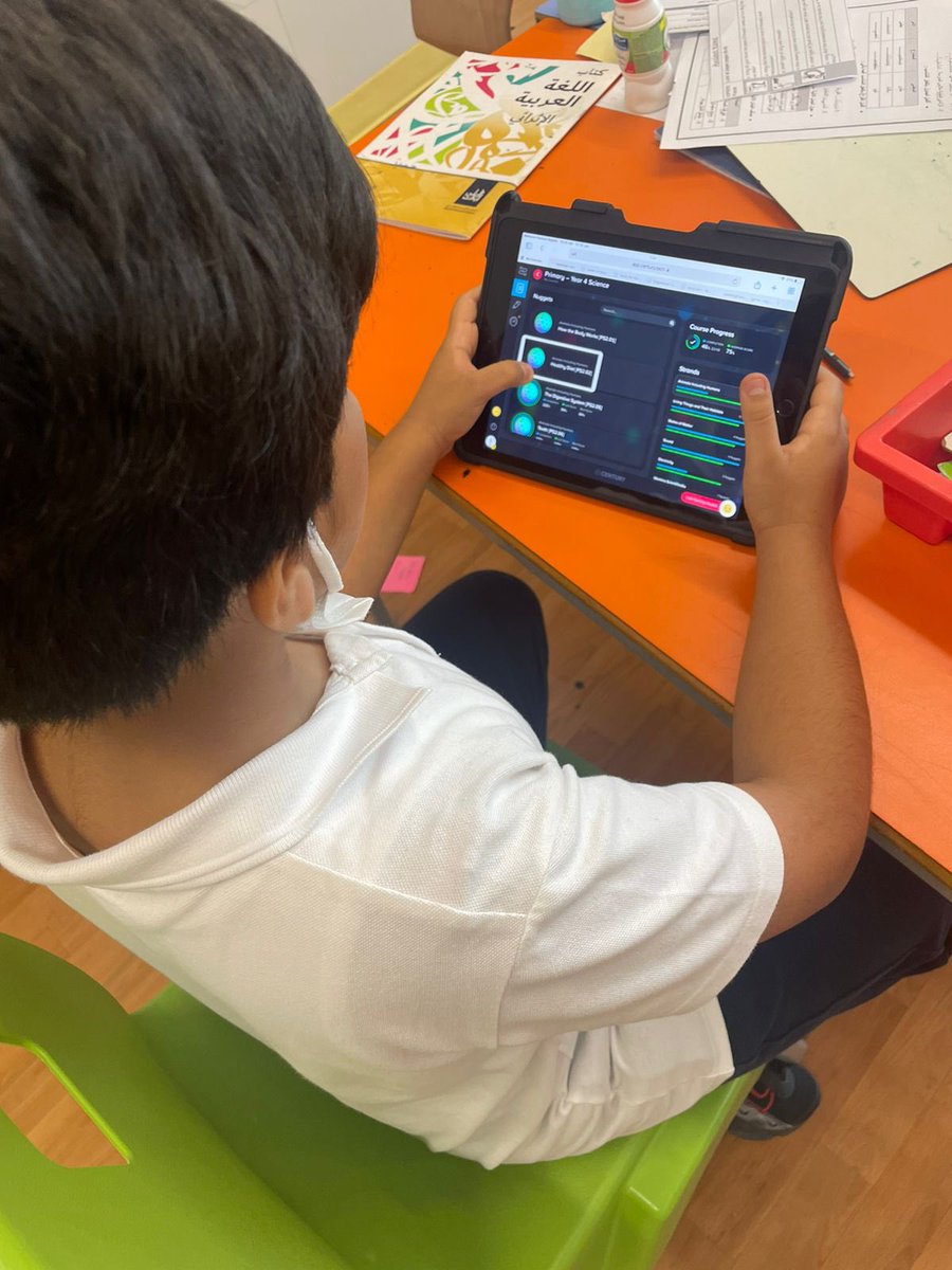 SRSDubaiDigital's tweet photo. SRS Weekly Digital Update:

In Year 4 this week, we have been using @ThisIsCentury to consolidate and review our learning. This has helped us become confident with our knowledge and understanding of the Year 4 curriculum. #SRSDigital @mthomas2010 @trudlebug @srsdubai1 https://t.co/e9m49GvWfH