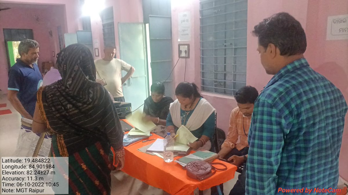 Tdr_PSPur's tweet photo. A number of land &amp; revenue related services were provided at Raipur GP through"Mo Gaon re Tahasil"a unique initiative by Ganjam dist. Administration .Always committed to do our best &amp; to provide you best service. 
@SDMChatrapur 
@Ganjam_Admin @rdmodisha @MoSarkar5T @CMO_Odisha https://t.co/VF8VJ7l8Fq