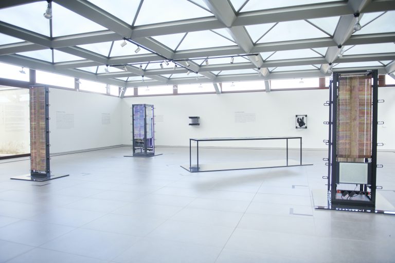 #recensioni 
Emilio Vavarella, L’altra forma delle cose (AAS47692 / Picea Abies) at Casa Zegna
juliet-artmagazine.com/emilio-vavarel…