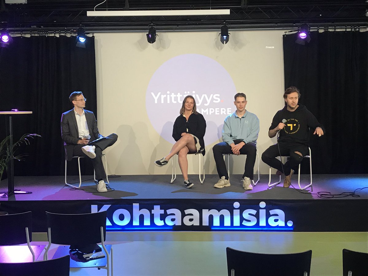 Tänään puhuttiin <a href="/tretyollisyys/">Tampereen kaupungin työllisyys- ja kasvupalvelut</a> Kohtaamisia- tilassa yrittäjyydestä. Oli upeaa kuulla kuinka positiivisia ajatuksia meidän nuorilla, tulevaisuuden tekijöillä,onkaan yrittäjyydestä.Tekemisen meininkiä, todella! <a href="/ImpioIrene/">Irene Impiö</a> <a href="/PekkaTSalmi/">Pekka Tapani Salmi</a> <a href="/TATtalks/">Tat Talks</a> #pirkanmaanyrittäjät <a href="/TribeTampere/">TribeTampere</a>