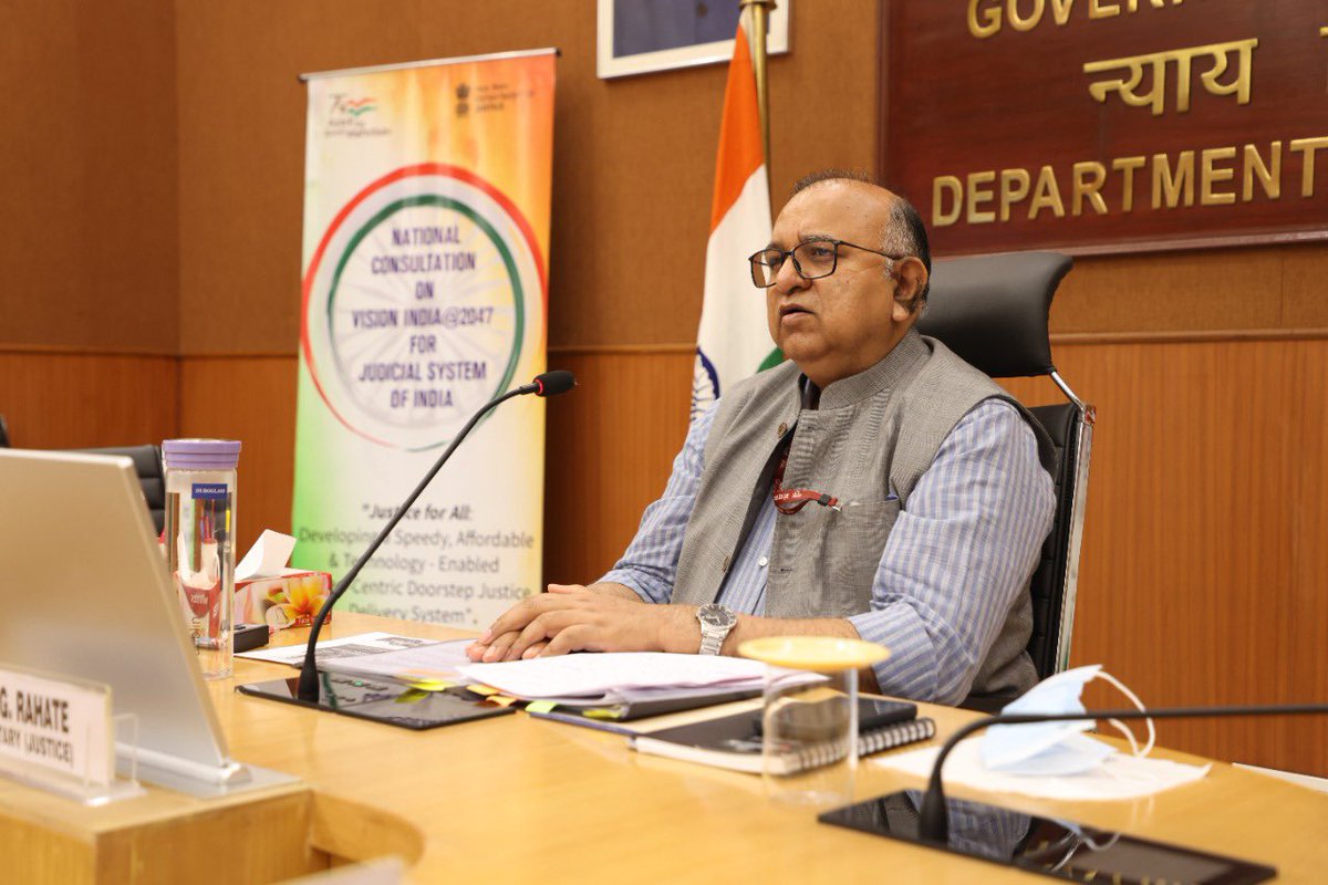 MLJ_GoI's tweet photo. Day 2 of National Consultation for Vision@2047 on Indian Judicial System.

Think Tanks participated to discuss #JusticeforAll: Developing a Speedy, Affordable &amp; Technology-Enabled Citizen-Centric Doorstep Justice Delivery System.

#AzadiKaAmritMahotsav @mygovindia https://t.co/LcbjY5Ncy3