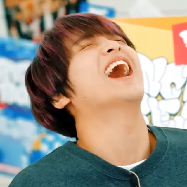 haelovs's tweet photo. haechan is everyone’s happy pill 😔 https://t.co/pREfx0eMfQ