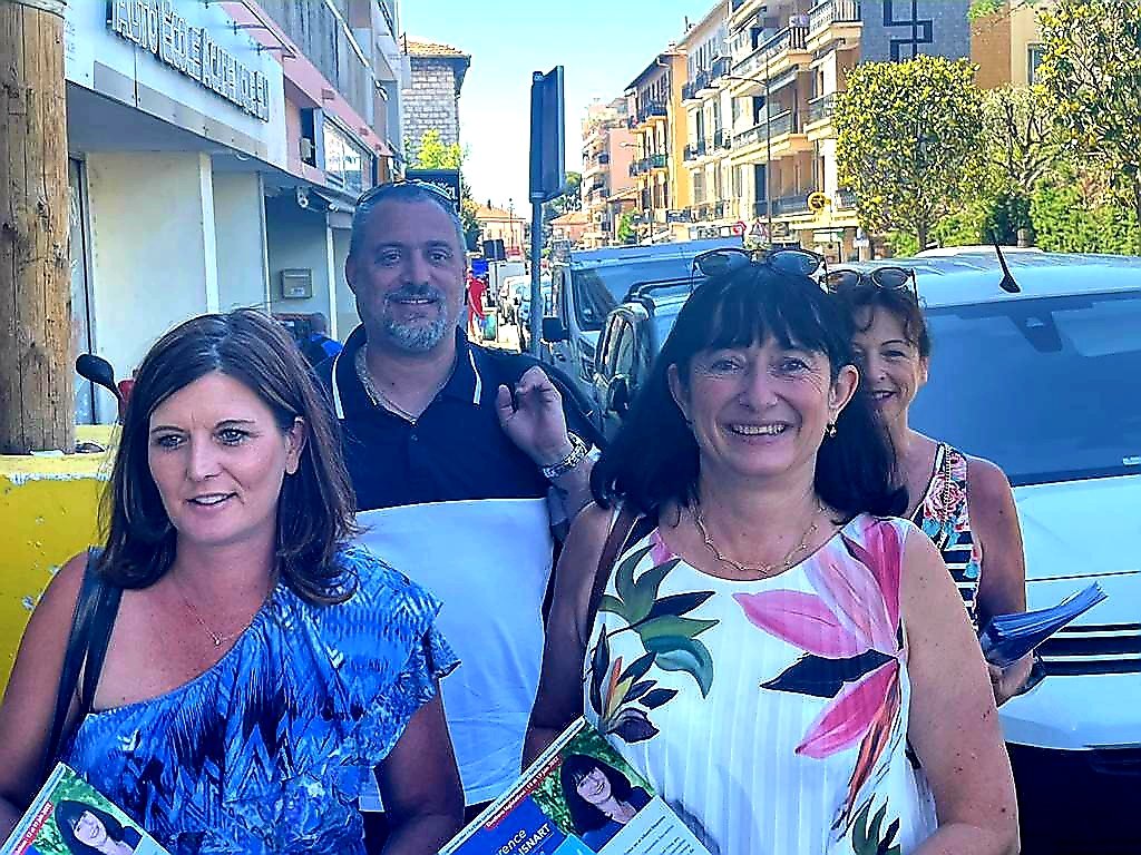 CarinePapy's tweet image. Ce matin, @TrastourIsnart accompagné de son suppléant @coanus sont allés à la rencontre des commerçants de Saint Laurent du Var afin d'échanger sur leur programme pour les élections législatives. Tous aux urnes dimanche 12 juin pour notre candidate. Votez et faites voter !
