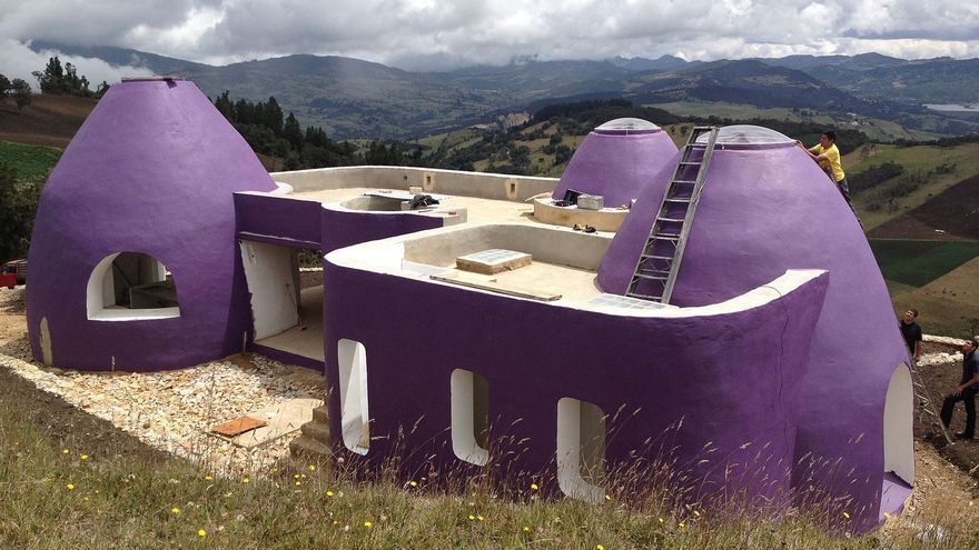 ColegioITOP's tweet photo. El #superadobe, el nuevo material de #construcción para las casas ecológicas. Una nueva etapa en el sector para el problema de #vivienda. @informacion_es
https://t.co/i4MFzU9osu https://t.co/cdcqPCYqvv