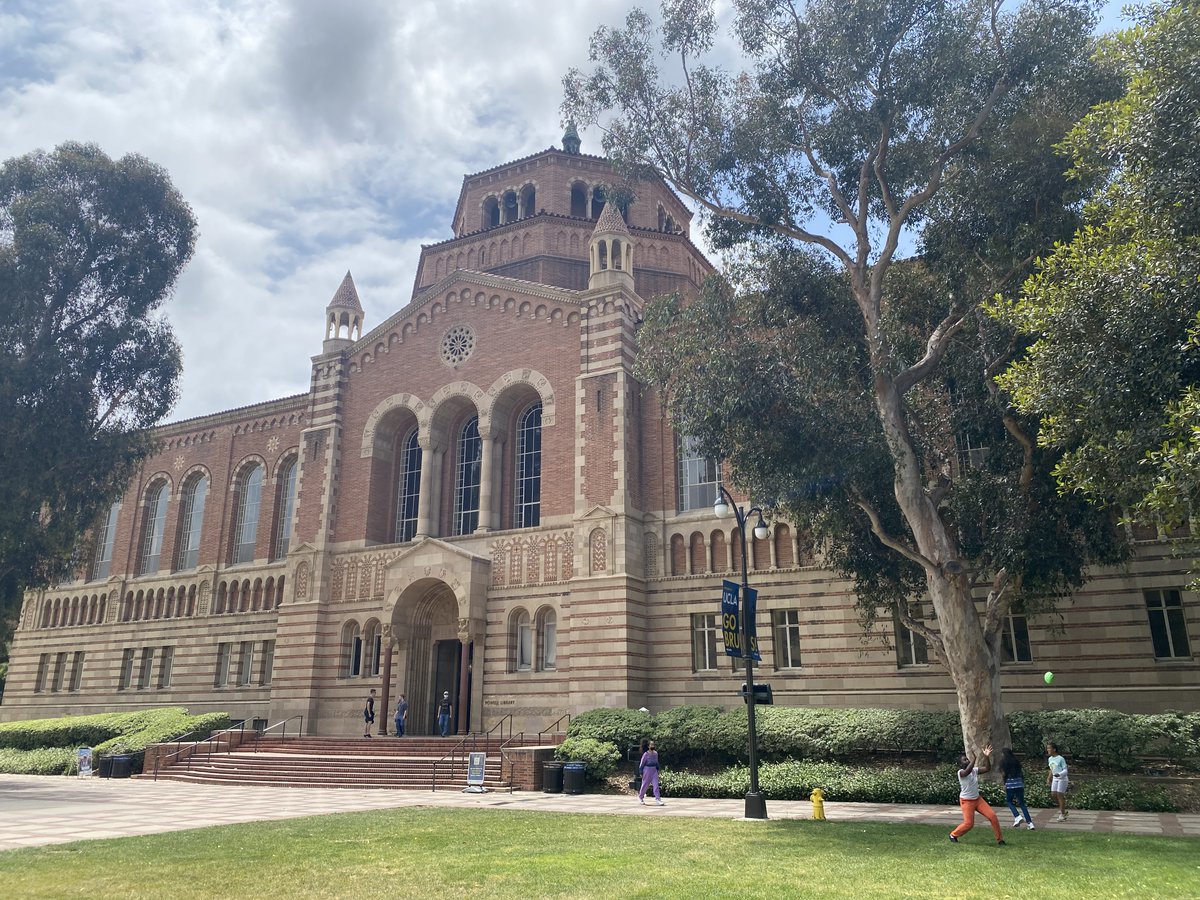 Thrilled to share that I will be joining the amazing community at <a href="/UCLA/">UCLA</a> in 2023 as an Assistant Professor in theoretical neuroscience in the Dept of Neurobiology! My lab will investigate the principles of cortical computations through biologically realistic neural networks.