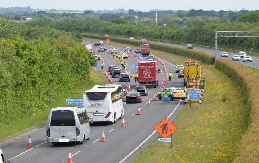 8 people died tragically in 6 collisions over the June Bank Holiday weekend. 
(3 Drivers, 3 Motorcyclists, 
1 Passenger and 1 Pedestrian)

Garda Enforcement;
• 817 MIT checkpoints
• 182 drink &amp; drug driving arrests
• 2,960 speeding offences detected
#SaferRoads #RoadSafety