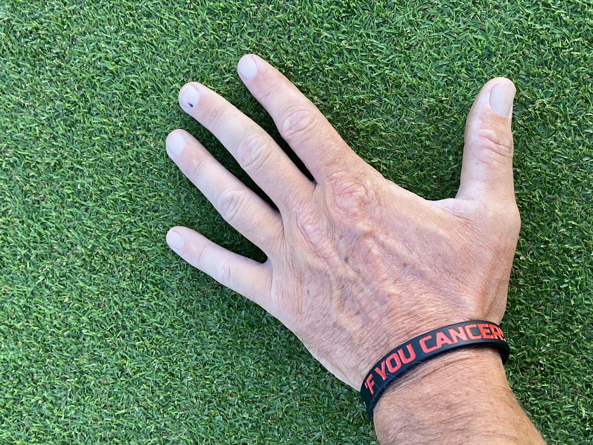 ShaneRice33's tweet photo. We’re doing ok! Them roots!!! “#Fyoucancer” https://t.co/e66bPLee4Z