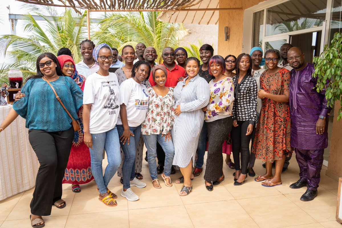 UNDP_TheGambia's tweet photo. On Day 2️⃣ of the 2022🇬🇲Retreat we practiced what good leadership looks like &amp; discussed the intelligence needed to be an effective CO - emotional intelligence included. A day filled with laughter &amp; connection
Day 3️⃣, we learn more about the Eagle. Today, we celebrate our Rebirth! https://t.co/HahOEesEuw