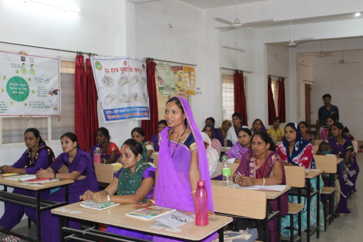 Vasudha Vikas Sansthan and National Health Mission organised ASHA module 6-7 training at Dhar. CMHO Dr. Shishir Raghuvanshi was the chief guest. 
#Youth4Children 
@NHM_MP 
#health #WomanHealthCare
#ASHA