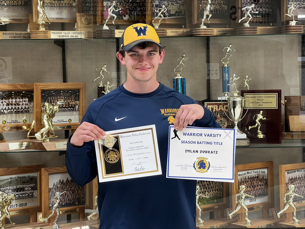 DylDobie18's tweet photo. Unanimous first team all-conference outfielder and earned teams season batting title. @PBRWisconsin @PG_Scouting @WIBallCentral @BUncommitted @PBR_Uncommitted @WarriorsAthDept @WW_Diamond @jbaclutch https://t.co/37n0hmm6Jp