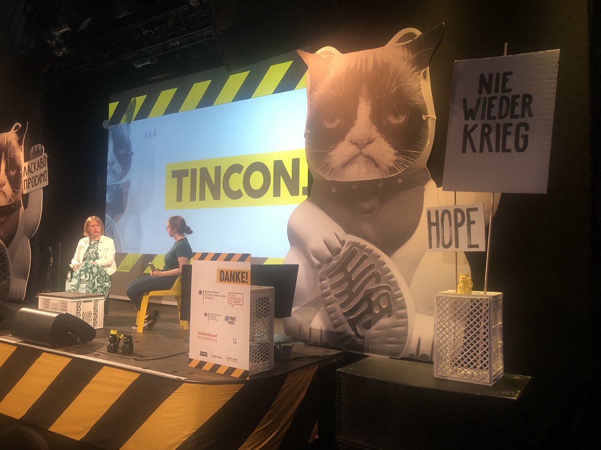 Full house bei der <a href="/tincon/">tincon</a> heute Morgen. Jugendliche konnten Ministerin <a href="/lisapaus/">Lisa Paus, MdB</a> Fragen stellen. “Es gibt wirklich viel zu tun”, sagt sie. #rp22