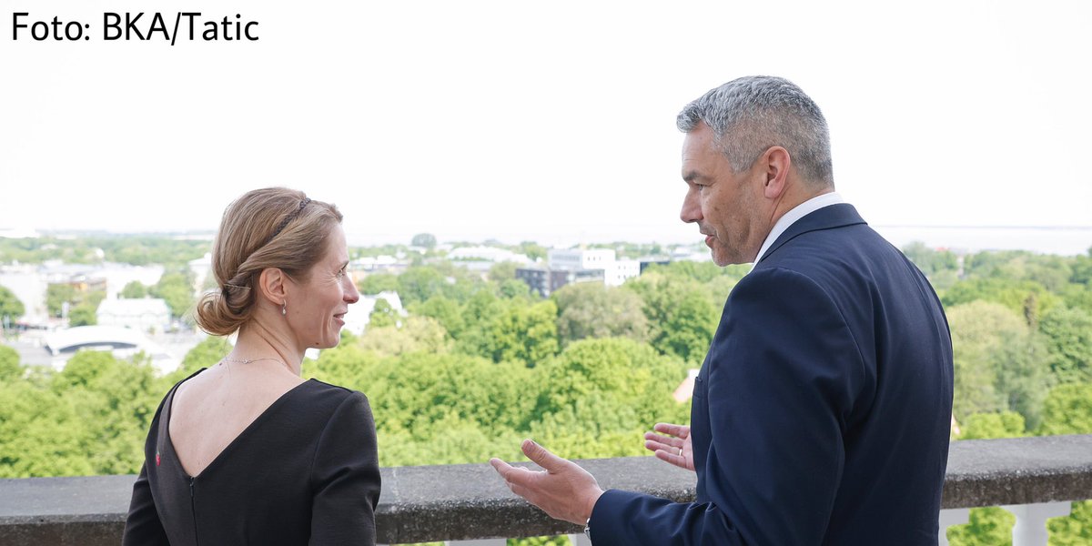 karlnehammer's tweet photo. Guter Austausch mit der estnischen Premierministerin @kajakallas in Tallinn. Unsere Länder verbinden hervorragende bilaterale Beziehungen, besonders im Bereich der Digitalisierung wollen wir diese weiter ausbauen. Thema war vor allem der russische Angriffskrieg gegen die Ukraine. https://t.co/jcQkm93OX3