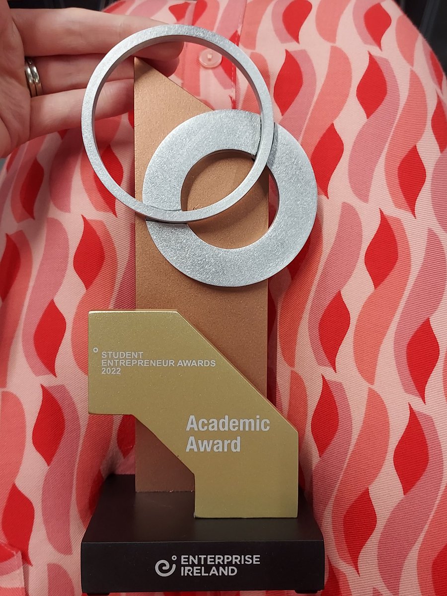 roislydon's tweet photo. Drum roll 🥁......and @StAngelasSligo 
Have won the academic award @Entirl
#StudentEntrepreneurshipAwards 2022 for our contribution to the competition over the past few years! 
#nutritionfoodandbusiness #innovation #enterprise #proud https://t.co/JZAIkn618M