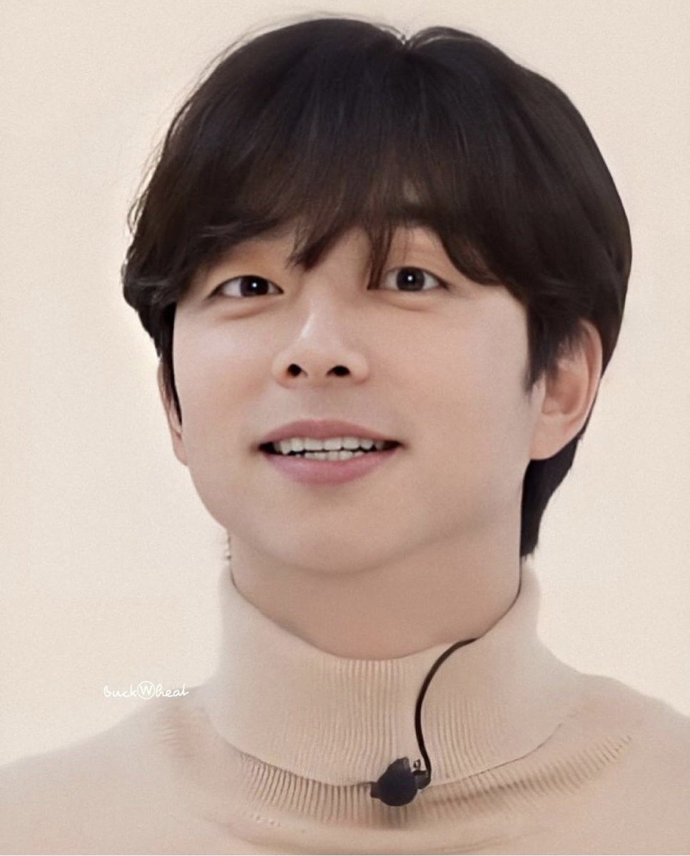 0ULY247's tweet photo. 레전드 잘생겼네 https://t.co/eoKJa1kiUF