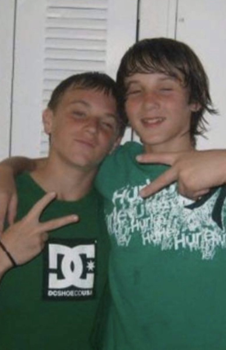 DylanGould88's tweet photo. This how long we been brothas 😂 Happy belated my g @j_foosey https://t.co/qeIUFqExsH