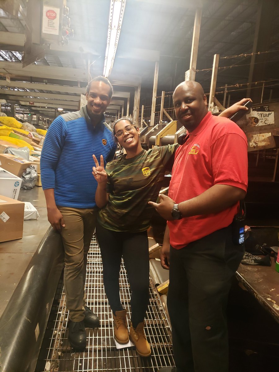 Demetrius-PHL Safety (@phlsafety) on Twitter photo Another employee recognized! Kat was out for months with an injury (personal). Since she's been back she has been an absolute pleasure to work with! Look at that smile!! π <a href="/DJEJZ/">Edward Zarzatian</a> <a href="/Jessica44045155/">Jessica Fontenot</a> <a href="/UPSsafetySmart/">Jess Lees</a> <a href="/mjthesafetylady/">MJTHESAFETYLADY_UPS</a> <a href="/ChesapeakeCHSP/">ChesapeakeSafety</a> Another employee recognized! Kat was out for months with an injury (personal). Since she's been back she has been an absolute pleasure to work with! Look at that smile!! π <a href="/DJEJZ/">Edward Zarzatian</a> <a href="/Jessica44045155/">Jessica Fontenot</a> <a href="/UPSsafetySmart/">Jess Lees</a> <a href="/mjthesafetylady/">MJTHESAFETYLADY_UPS</a> <a href="/ChesapeakeCHSP/">ChesapeakeSafety</a>
