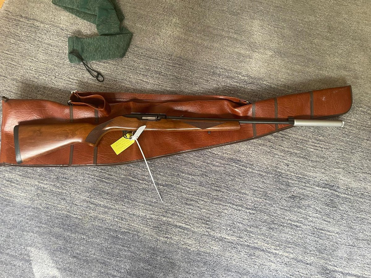 metpoliceuk's tweet image. During a two-week surrender, Londoners helped continue officers' good work in reducing gun crime by handing in 8⃣0⃣ firearms, 4⃣ crossbows and +10,000 rounds of ammo.

Tackling violence is our top priority.

Have info about gun crime? 📞101 or 999 in an emergency.