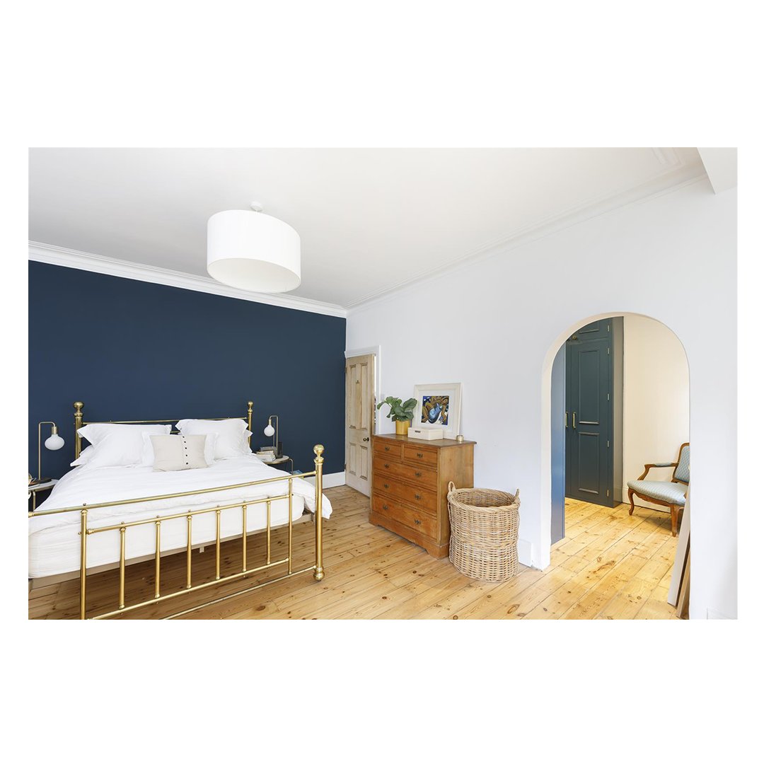 Sales - A superbly appointed five-bedroom family home in the highly sought-after Pembroke district of Hove, this fantastic property is the perfect combination of style and comfort. 

Click here for details: lextons.co.uk/property-detai…