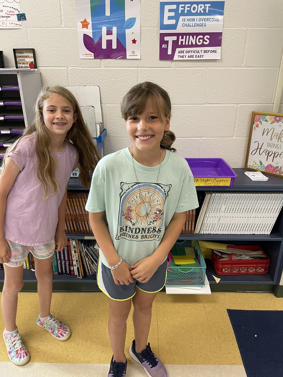 Ella Kate cashed in this week for tweet about me this week! She is such a fun, awesome, and hardworking student! She loves sushi and playing outside! She is very ready for summer! ☀️🍣 We had a friend who wanted to be in the pic too!