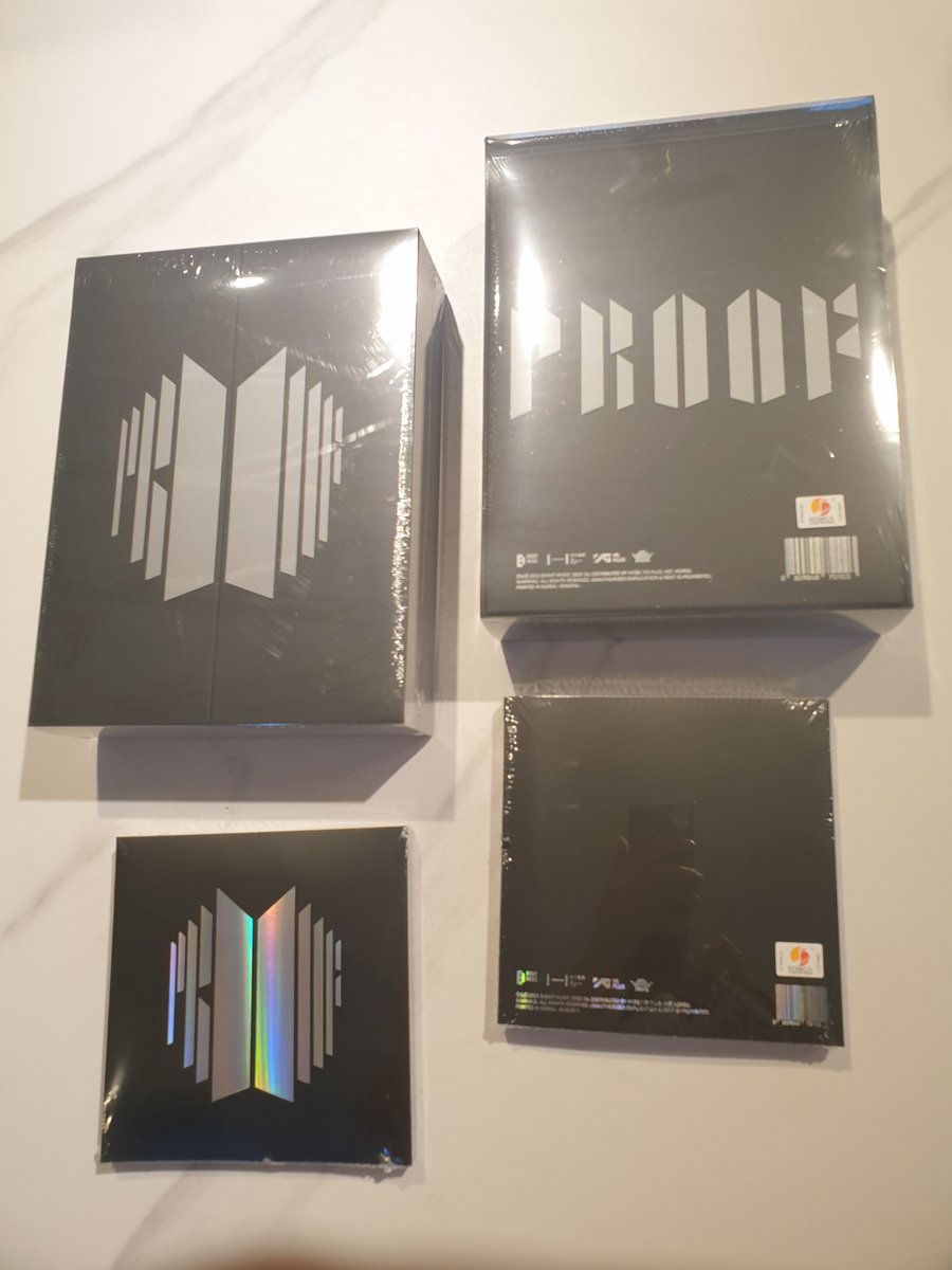 2kjSofea's tweet photo. WTS KPOP Latest Sealed Album🇲🇾🌏

Sales reflect @ Hanteo on 17/6
ETA 28/6

#BTS RM196 Standard RM256set
#Seventeen RM68/RM350set
#GOT7 RM68
#NCTDREAM PB RM66 Digipack RM59

can choose ver
DM to buy
#pasarkpop #pasarseventeen #pasarBTS #pasarNCT #pasarGOT7 #pasarnctdream #pasarSVT https://t.co/LiaFhCgd0P