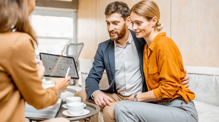 CTapissier's tweet photo. Saviez-vous qu'un logement classé au #DPE voit son prix de vente minoré de 6,7 % par rapport à celui noté C, D ou E ?

Découvrez dans cet article l’impact du DPE sur le marché locatif. ⬇

#Ecologie #VenteImmobiliere https://t.co/FGcRsqAaCI https://t.co/WN21rwgPGx