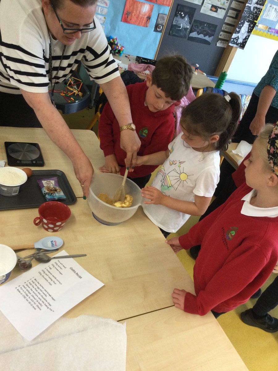 SchoolHillside1's tweet photo. #P2LWHillside loved baking yesterday for their marble jar treat! We did some fabulous measuring, mixing and munching!😋🍪 https://t.co/15VDUuGmNe