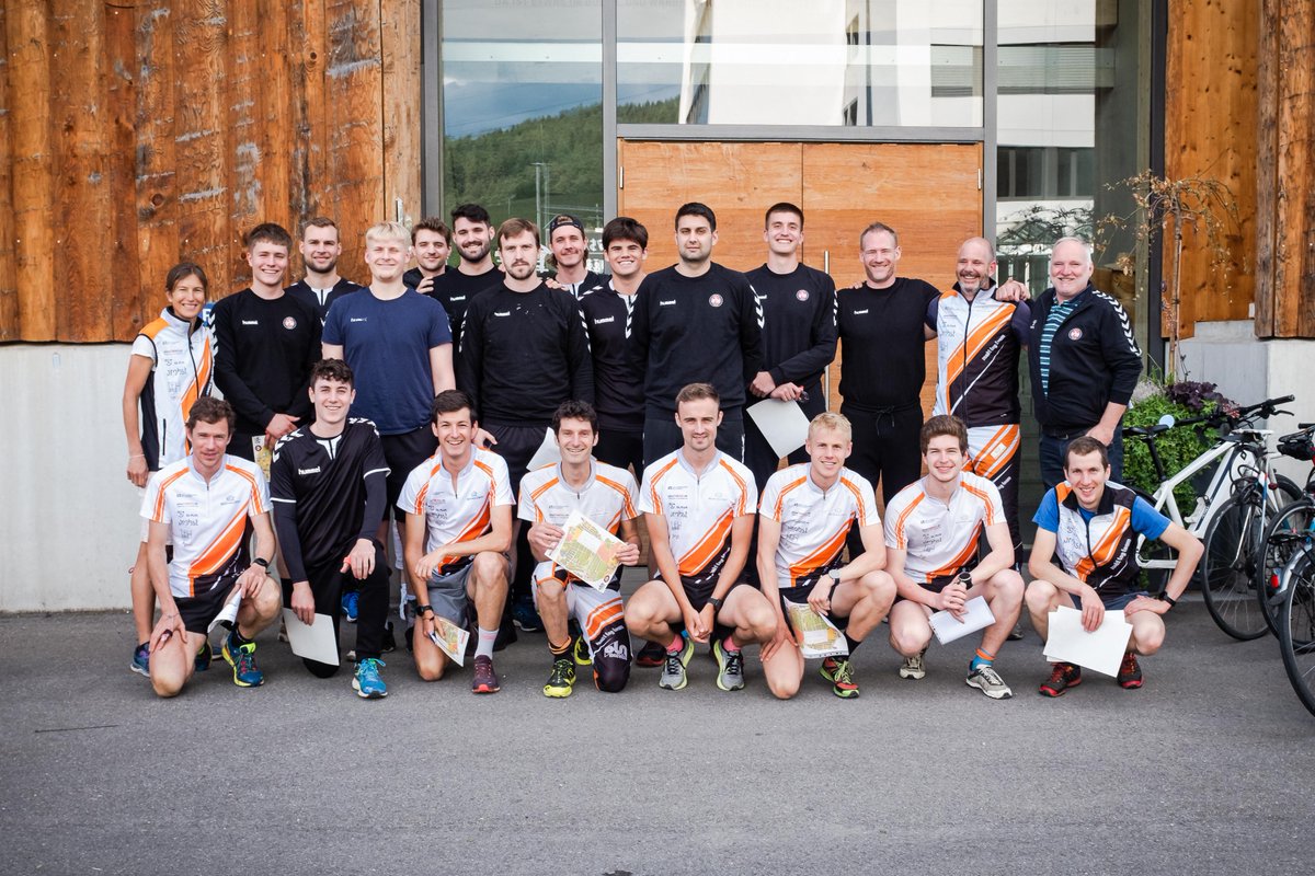 dhubmann's tweet photo. Trying myself as an #orienteering instructor for handball players. #bsvbern #olnorska https://t.co/b3hAxbpQB6 https://t.co/D4KEGM3ysb