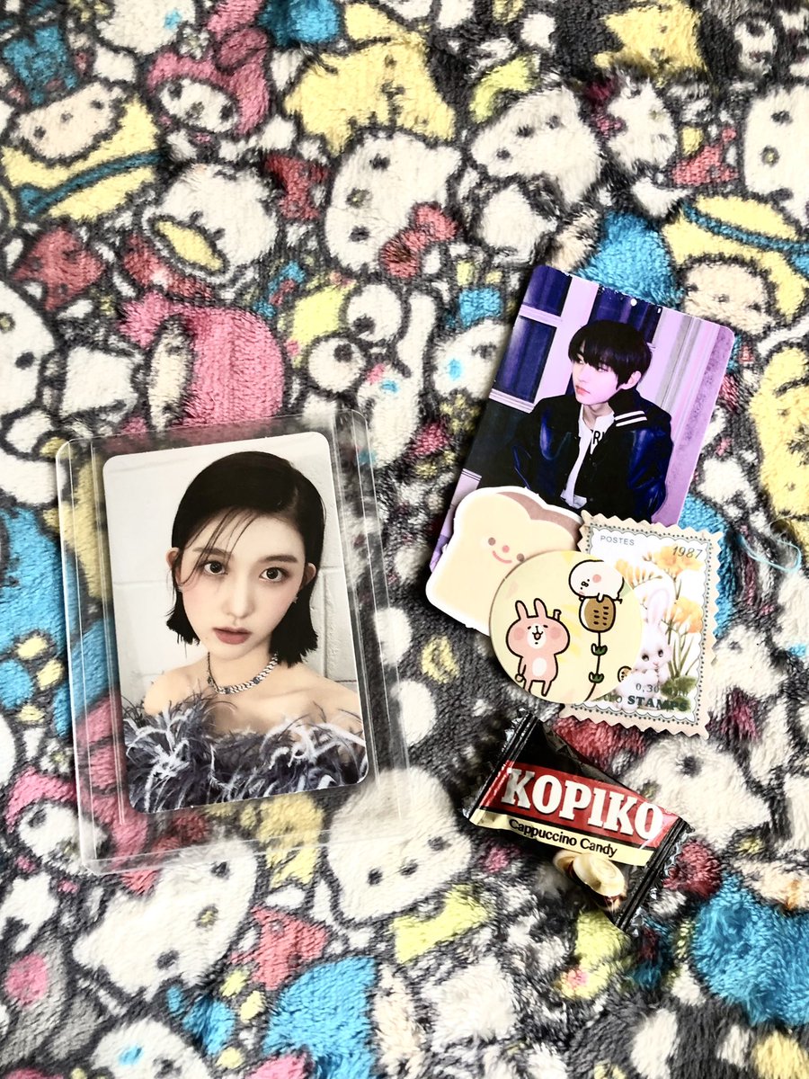 HNK4RT's tweet photo. β βοΈ . . . #calmails κ± : 060922 mail
hii glad to thank you for letting me adopt Gaeul ! also for packing it securely along with the freebies. iβll take care of it β»
π @lauvcyj #tnxlauvcyj https://t.co/q795memhNQ