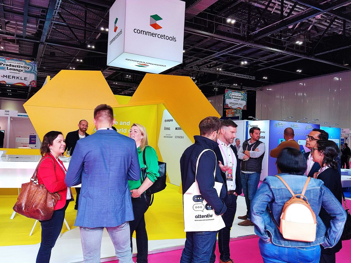commercetools's tweet photo. From Vegas to London, that's a wrap on our @Shoptalk tour! It was a blast meeting everyone who visited us at #ShoptalkEurope and hopped aboard the #MACH love boat for extra celebrations with our fabulous partners! It's true what they say: #Yeasayers definitely have more fun! 🕺 https://t.co/diA0WwzgeD