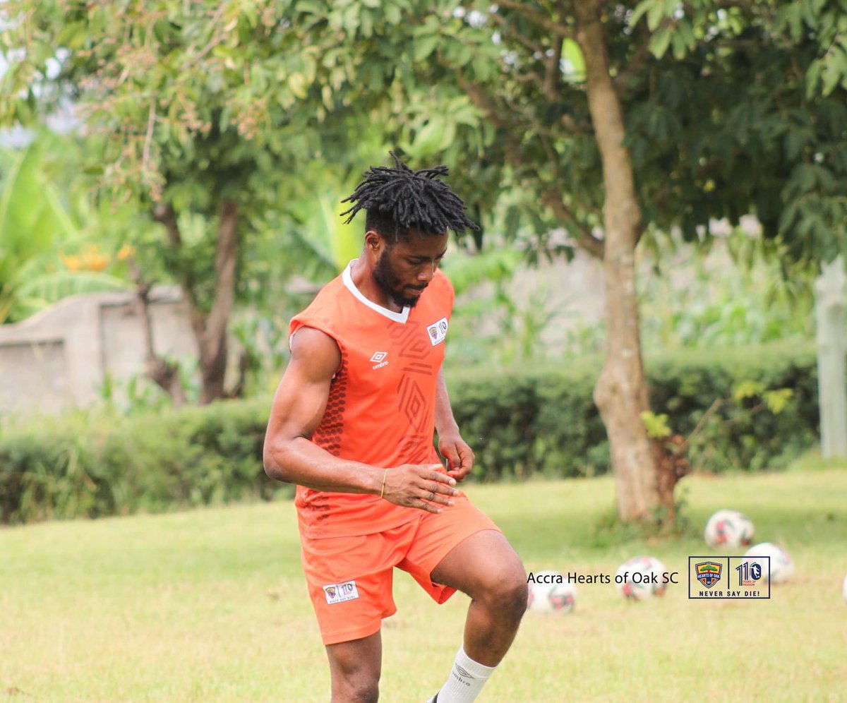12_baidoo's tweet photo. Focus on yourself ,On improving yourself On being a good person yourself ,Focus on liking yourself.
🙏🙏🤟🤟🤟#motivation @HeartsOfOakGH @ghanafaofficial @onua951fm @Atinka1047 https://t.co/PYDhu9BQ30