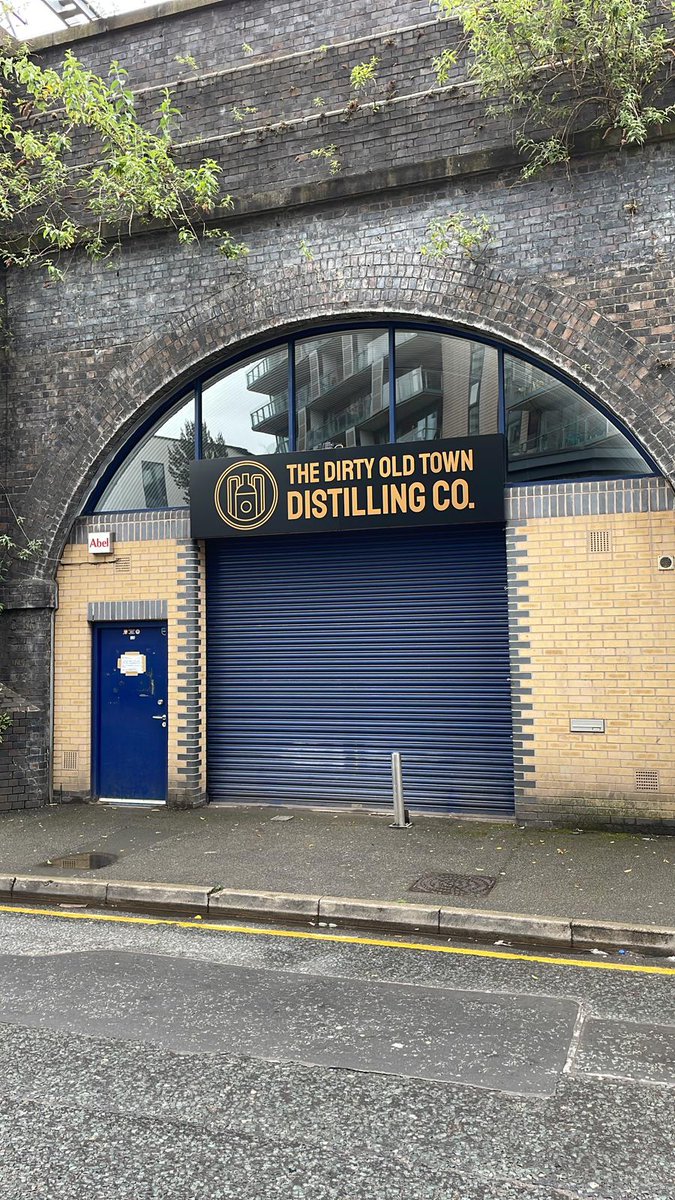 Another step towards getting our doors open, the new sign is up 🙌🏻