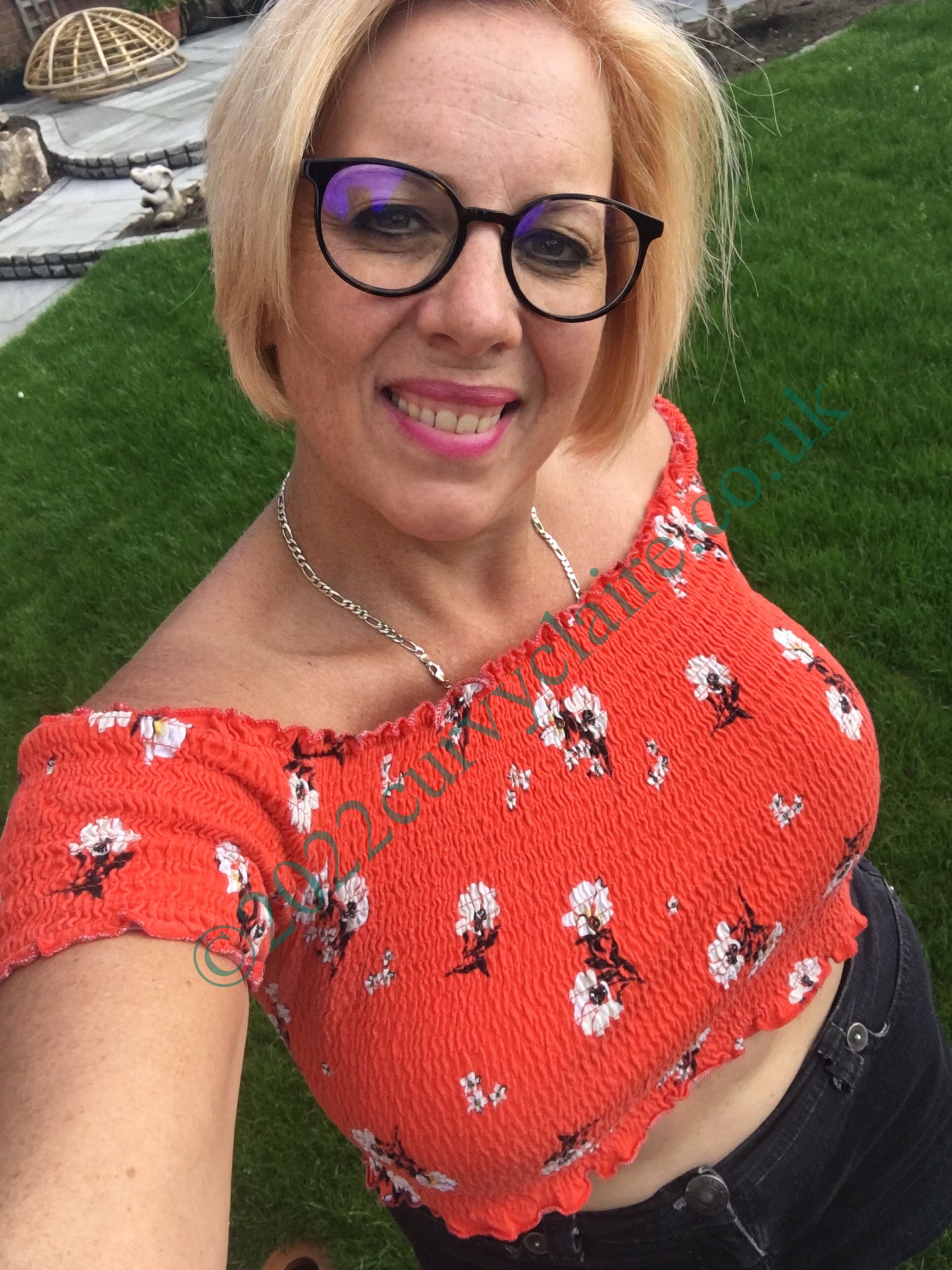 TW Pornstars Curvy Claire Twitter Ready For A Lovely Sunny Day Xx