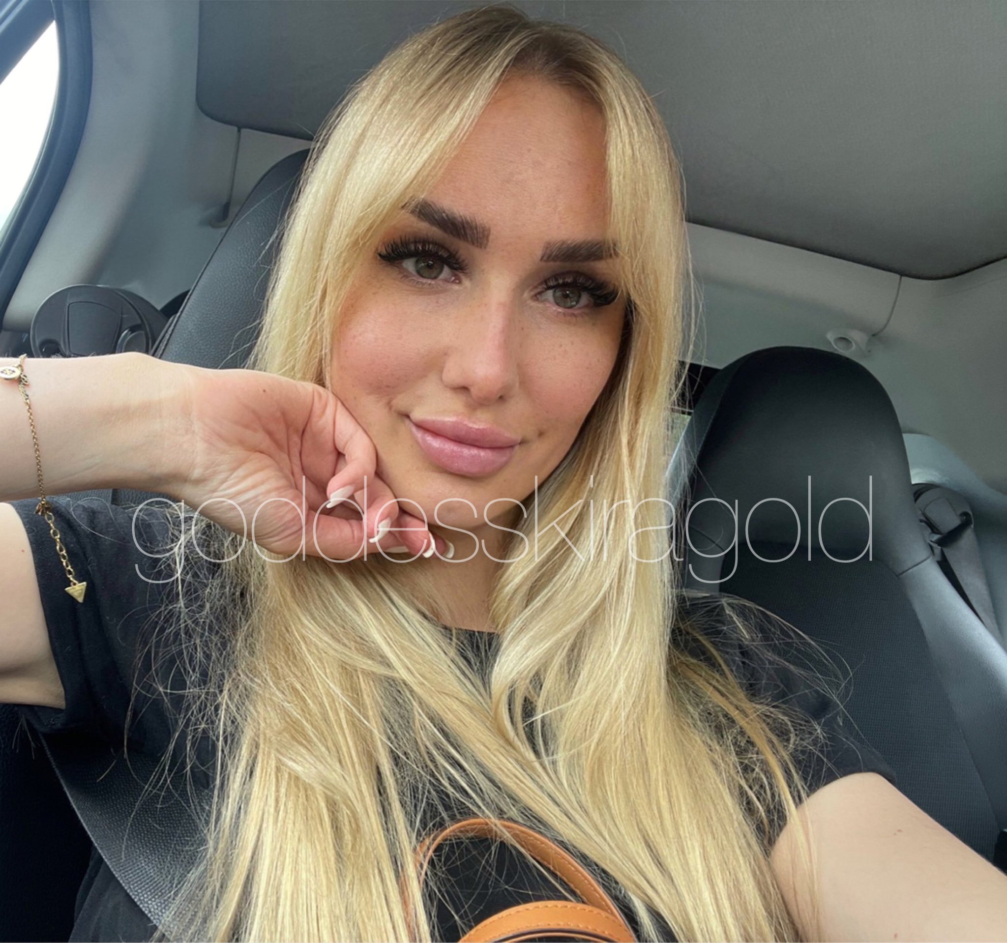 ⛓Goddess Kira Gold⛓ ONLYFANS TOP CREATOR💎 on Twitter "Good Morning