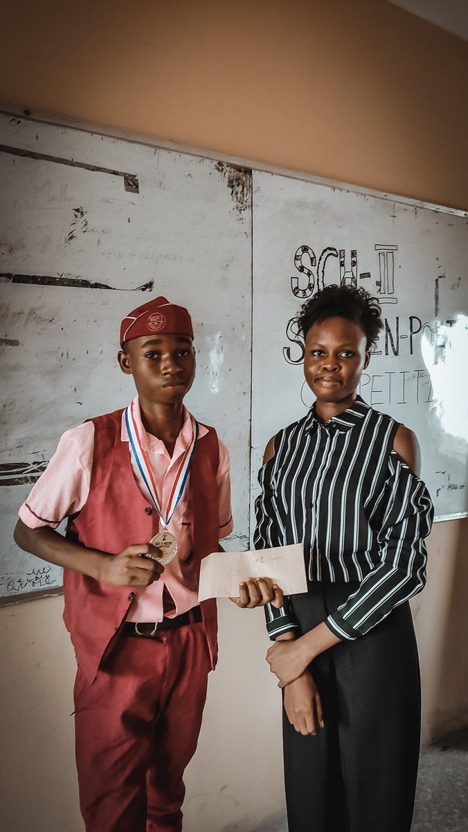 schIIclan's tweet photo. So after our team bringing about the awareness of creative writing in secondary schools, through creative writing workshops and performance poetry. We finally had our first SCH II Slam at Ilupeju Senior Grammar School and it was amazing! SS2 student, Anifowose Ganiyu emerged https://t.co/D3p6LcgoqQ