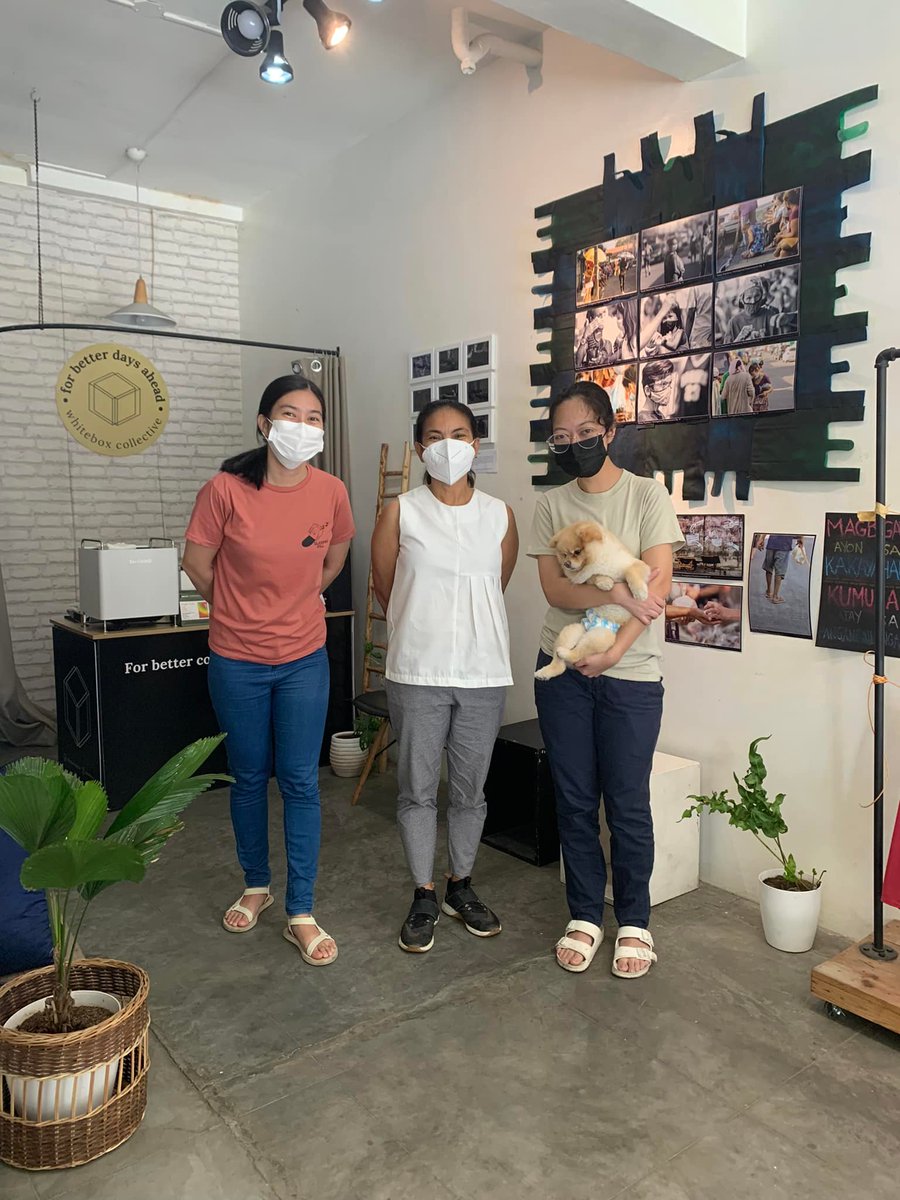 AttySunshine's tweet photo. Dropped off books today for The Book Initiative and visit photo exhibit of local photographers at White Box Collective. Next time, for their coffee naman!
Let us support local youth initiatives, may that be in art, outreach or business. 
Mabuhay ang kabataang Lucenahin! https://t.co/6UtVZX4iRU