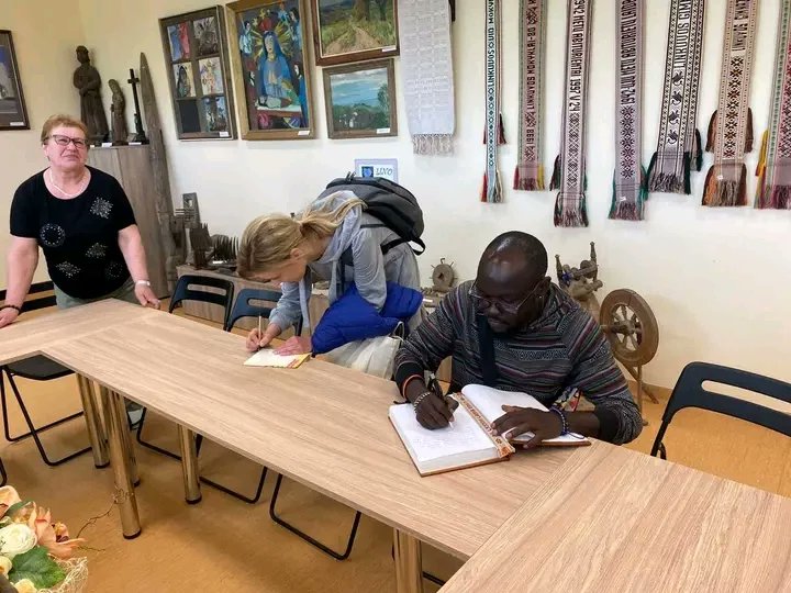 soul_xpressions's tweet photo. Our coordinator @hassan_onegurwoth in Lithuania for the job shadowing that is part of the project Global lab in Action.
Co-funded by the European commission under Erasmus plus programme.
#Globalabinaction #explorecreateshare #erasmusplus https://t.co/6X62lBtmNU