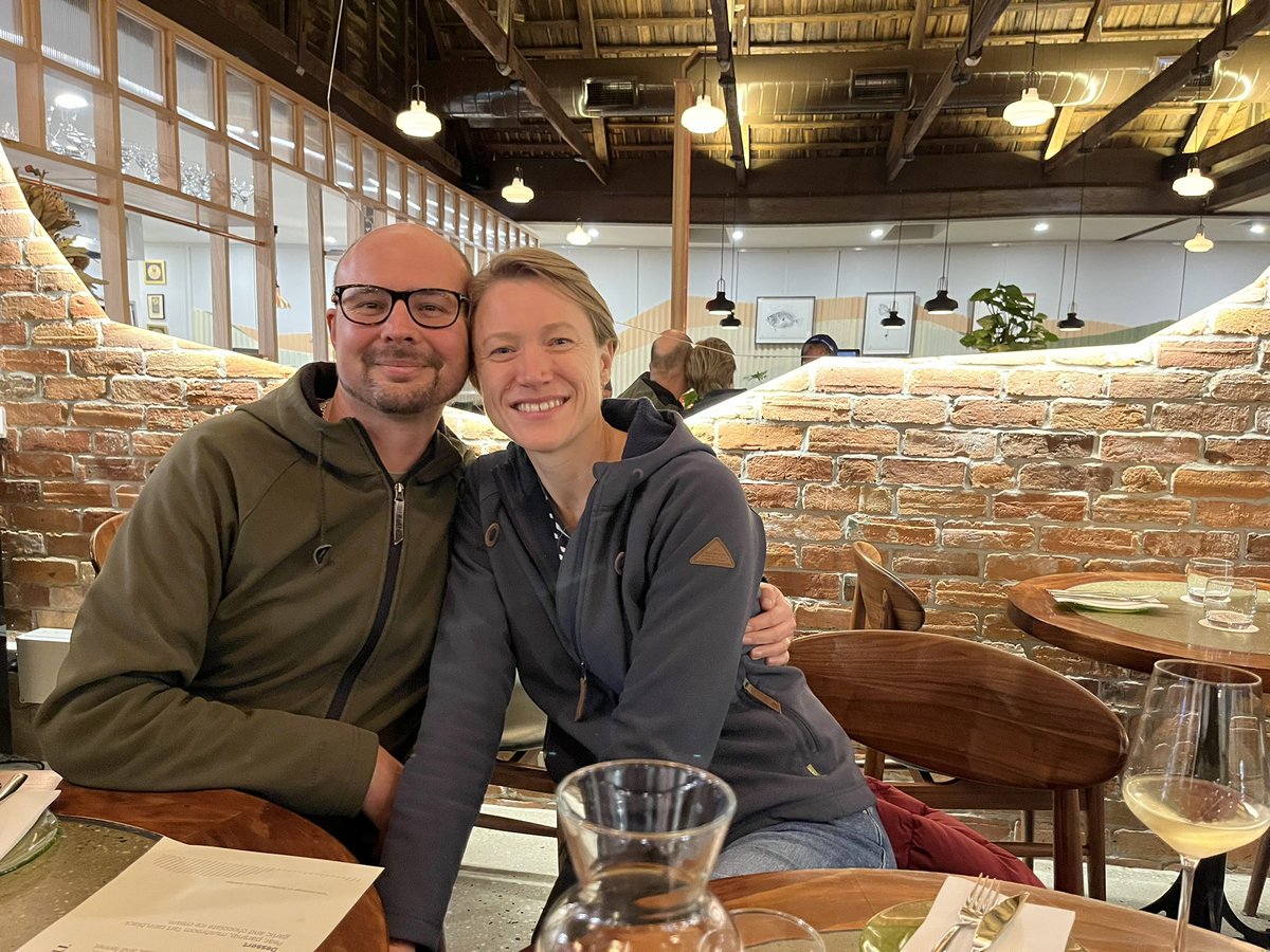 DrPennyGolding's tweet photo. Regional Victoria is keeping us warm tonight. #thesharedtable Buningyong. Got the place to ourselves. Decompressing in a beautiful space. https://t.co/eTZILfa16G