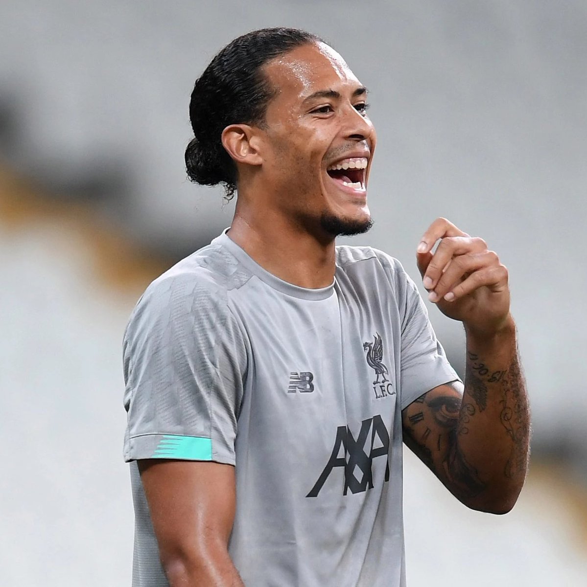 Ad_saying's tweet photo. The Main Man, VVD 🔥😍

#VirgilVanDijk #BestCB #LFC https://t.co/U7DTG8Onwk