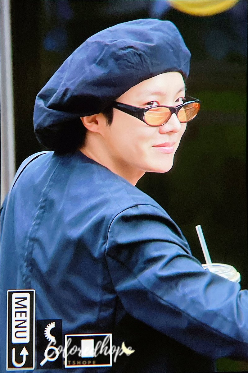 colored_hope's tweet photo. 220610 music bank
#jhope #제이홉 #호석 
 #정호석 #호비 #BTS      
 #방탄소년단       #hobi https://t.co/oox81rxH8Z