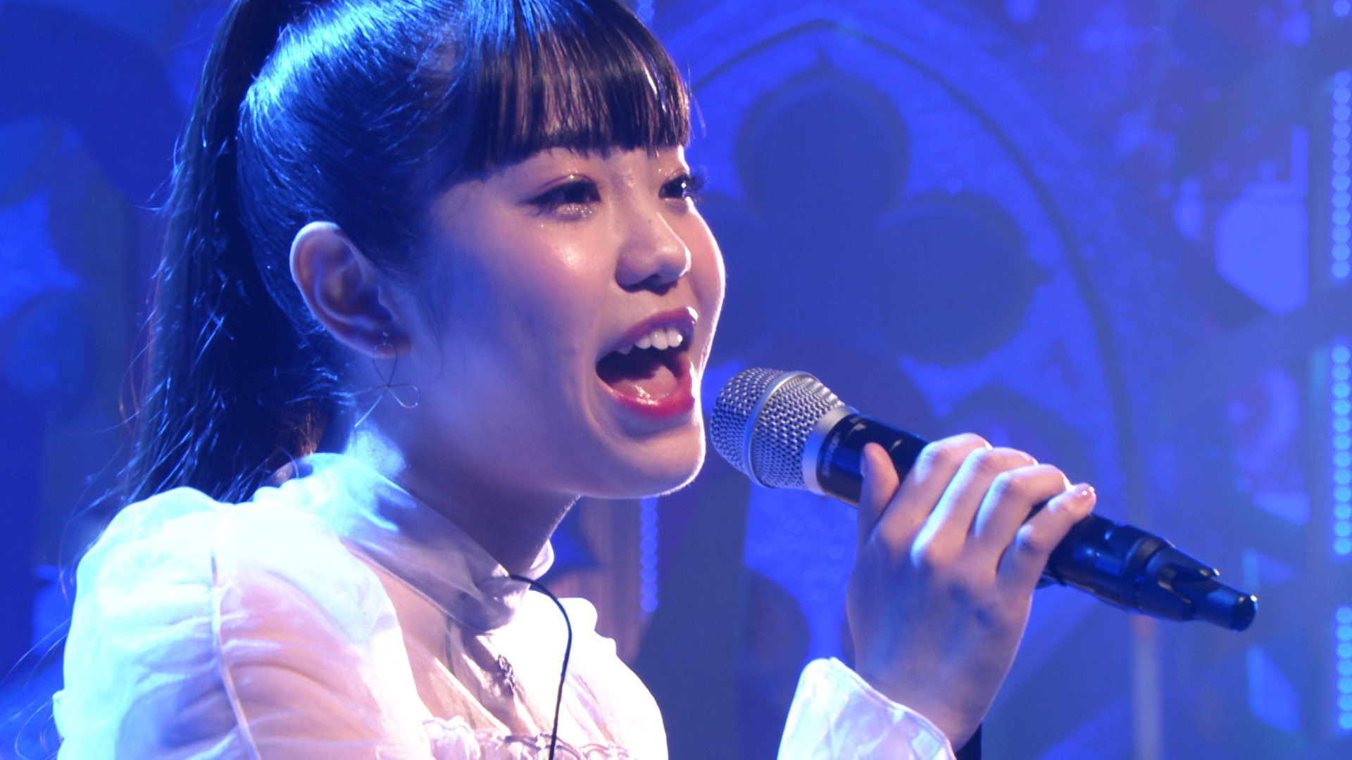 8 7 日 イベント開催 オーイシ 鈴木愛理アニソン神曲カバーでしょdeショー 公式 明日11日 土 歌唱配信 声優 佐藤日向 さんが 血界戦線 のedテーマ ユニゾンスクエアガーデン の シュガーソングとビターステップ を初カバー しかも男性