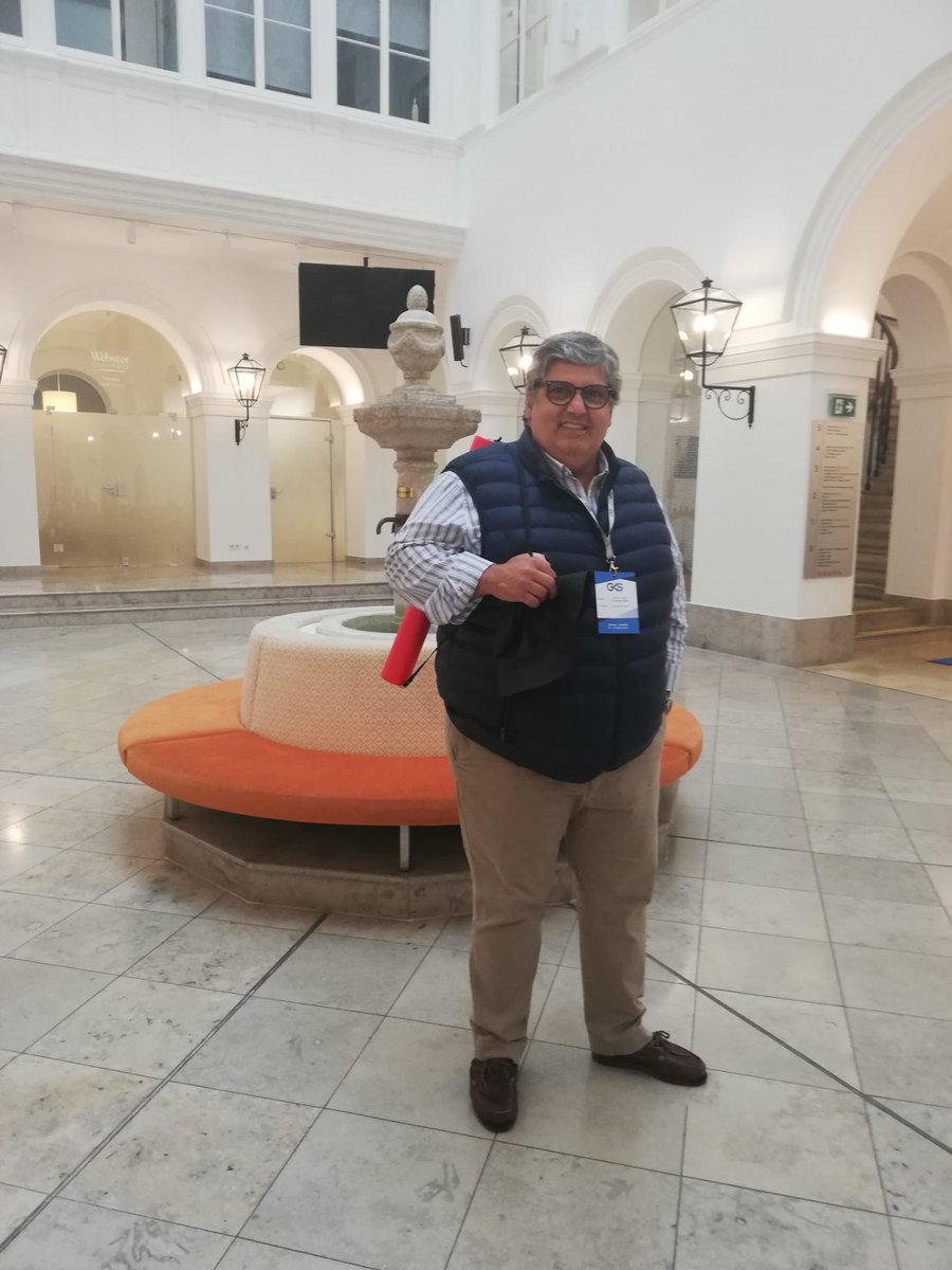 currovillarejo's tweet photo. Hoy presentamos, en formato póster, un trabajo con investigadores de @MadResearch y @UBI_pt en el #WCME22 en Viena. https://t.co/ohWwlrpc8B