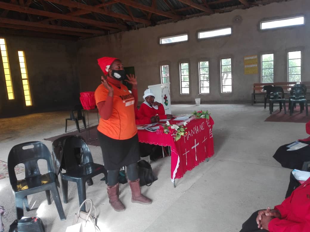 Movement building as WCOZ Kwekwe chairperson <a href="/RosewitterMatsv/">Rosewitter Matsveru</a> offers a presentation on GBV to Methodist church women.
<a href="/WCOZIMBABWE/">Women's Coalition of Zimbabwe</a> <a href="/MUSASAZIM/">MUSASA</a>  <a href="/NPartinella/">Ngozo partinella</a> <a href="/noerutsate/">Nozipho Rutsate</a>  <a href="/CommuTalk/">Community Talk Trust</a>