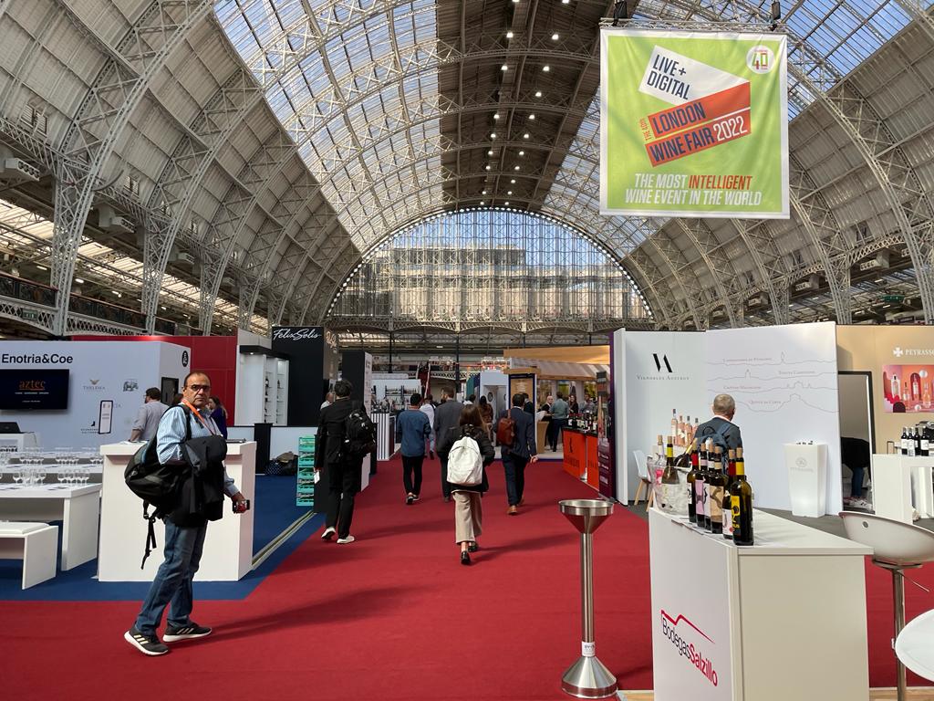 IXSIR Wine tweet media