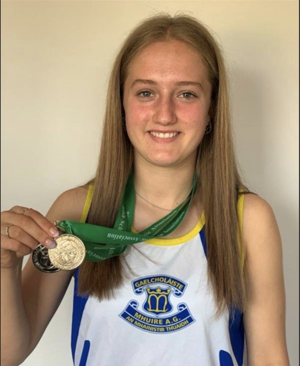 gcmhuireag's tweet image. Comhghairdeas le Natalia Golka(2AG) ar an🥇sa chliathrás 75m &🥈sa 200m sa chomórtas Lúthchleasaíocht Uile Éireann. Congratulations to Natalia Golka who won a gold medal in the Junior 75m hurdles and a silver medal in the Junior 200m in the All-Ireland schools Athletics.👏👏👏