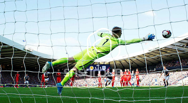 snsgroup's tweet photo. On this day 2⃣0⃣1⃣7⃣...

Two free kicks from Leigh Griffiths had the Tartan Army dreaming during a 2-2 draw with England. 

#OnThisDay ⏪📸🏴󠁧󠁢󠁳󠁣󠁴󠁿🏴󠁧󠁢󠁥󠁮󠁧󠁿 https://t.co/jboi0CiHjc