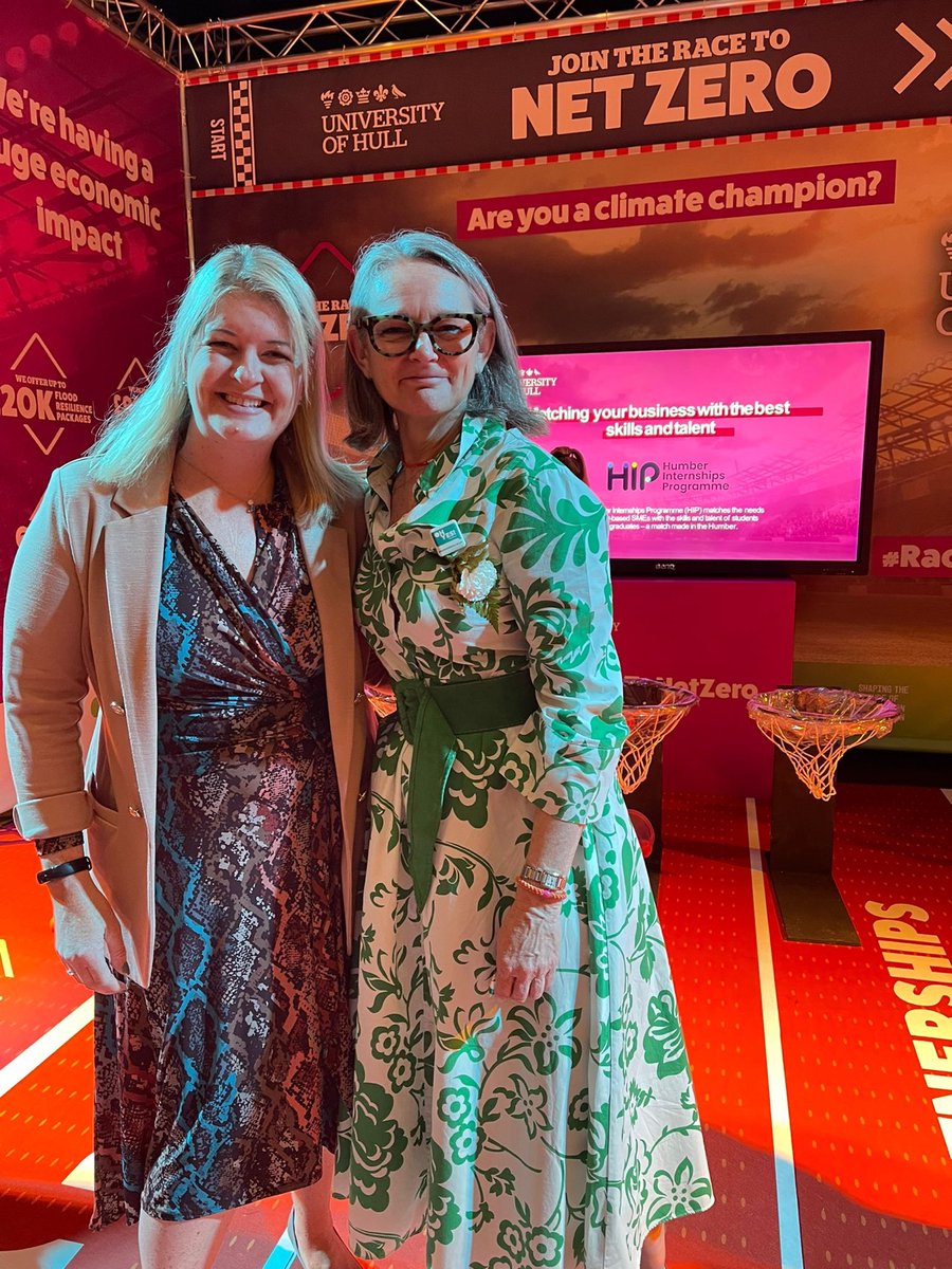 _aurainnovation's tweet photo. It's here - #TheBusinessDay2022!👋

We're joining the @UniOfHull at their amazing stand on stage in the main hall, so you won’t miss us.

Come speak to the team about the wide range of business support we have available and challenge yourself in the race to #NetZero.🏎 

#HBW2022 https://t.co/oHPKUYQKmw
