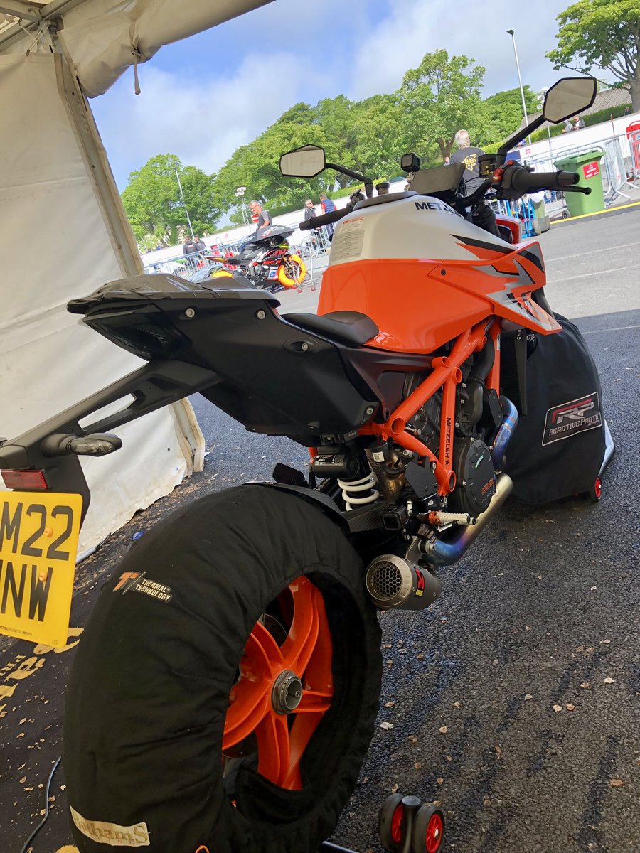 fastbikesmag's tweet photo. 6th and final attempt to get the @KTM_UK SuperDuke R out for a lap of the TT course. Hopefully Rutter will be out on the KTM before the sidecar race within the hour. Cameras ready for the cover shot of the next mag !! https://t.co/KCBAqC5x6l