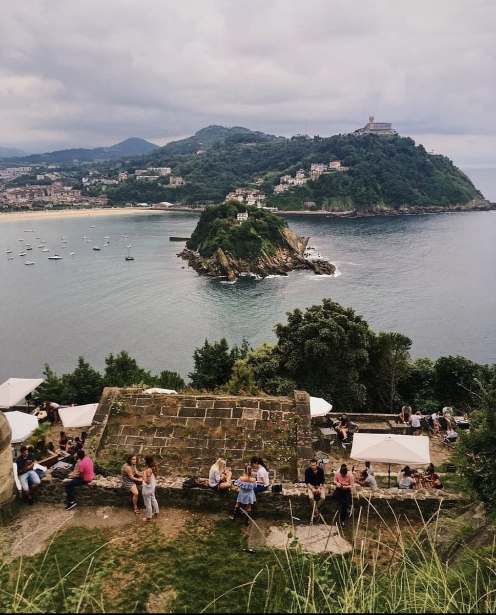 SSirimiri's tweet photo. ¿Qué planes tienes para este fin de semana?
¡Cuéntanos! 🤗
📸 @luckylondonergirl (IG)
#SSirimiri #EsenciaDeSanSebastián #Donostia #SanSebastian #BasqueWords #BeautifulDestinations https://t.co/VmNLYdL1Mk