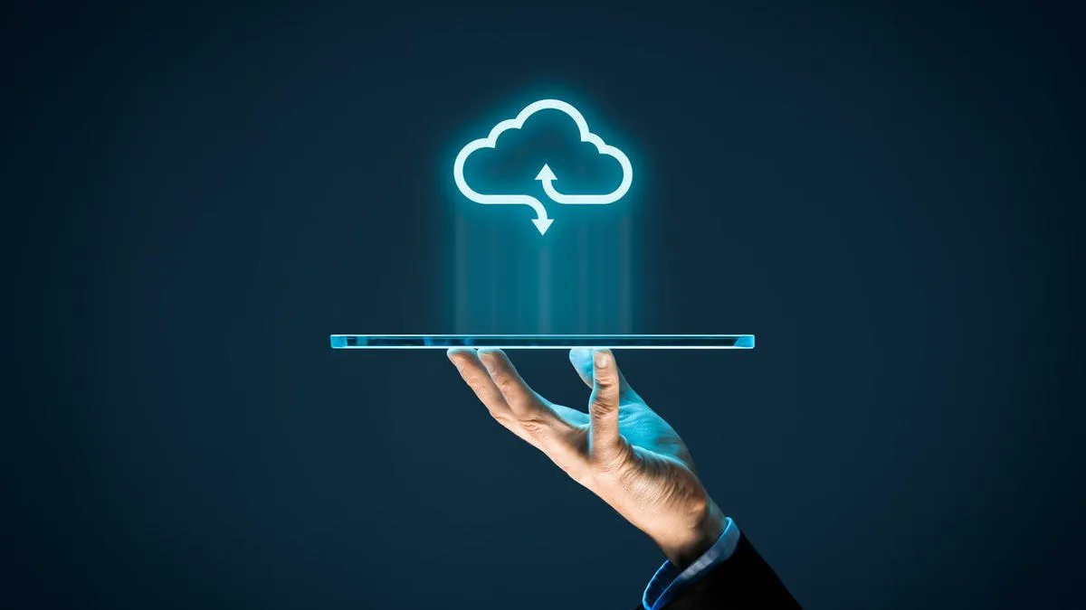 Invictalinux's tweet photo. #Nextcloud has been voted one of the best cloud storage options for 2022.

Steven Vaughan-Nichols, Senior Contributing Editor on ZDNet says: "This cloud storage solution is for anyone who wants the maximum amount of control over their cloud". 

Read more: https://t.co/fZk5sakQe3 https://t.co/FsiYmfxt6O