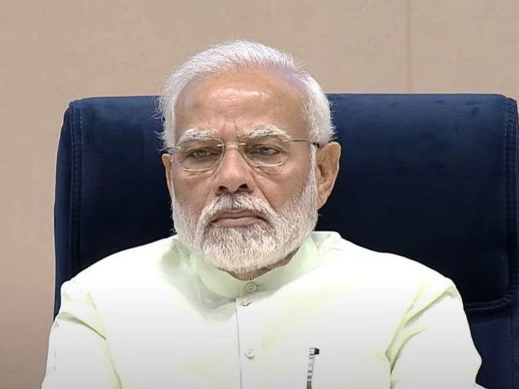 @ANI Everything is being noticed. 

Look at this face closely…. What do u see!

Yes, the pin drop silence before A Fierce Storm.🙏

It’s coming… achche-achche udd jayenge is tufan me. Just Wait & Watch… bcz silence & elements of surprise are his biggest wéapon. #IndiaTrustsModi ❤️